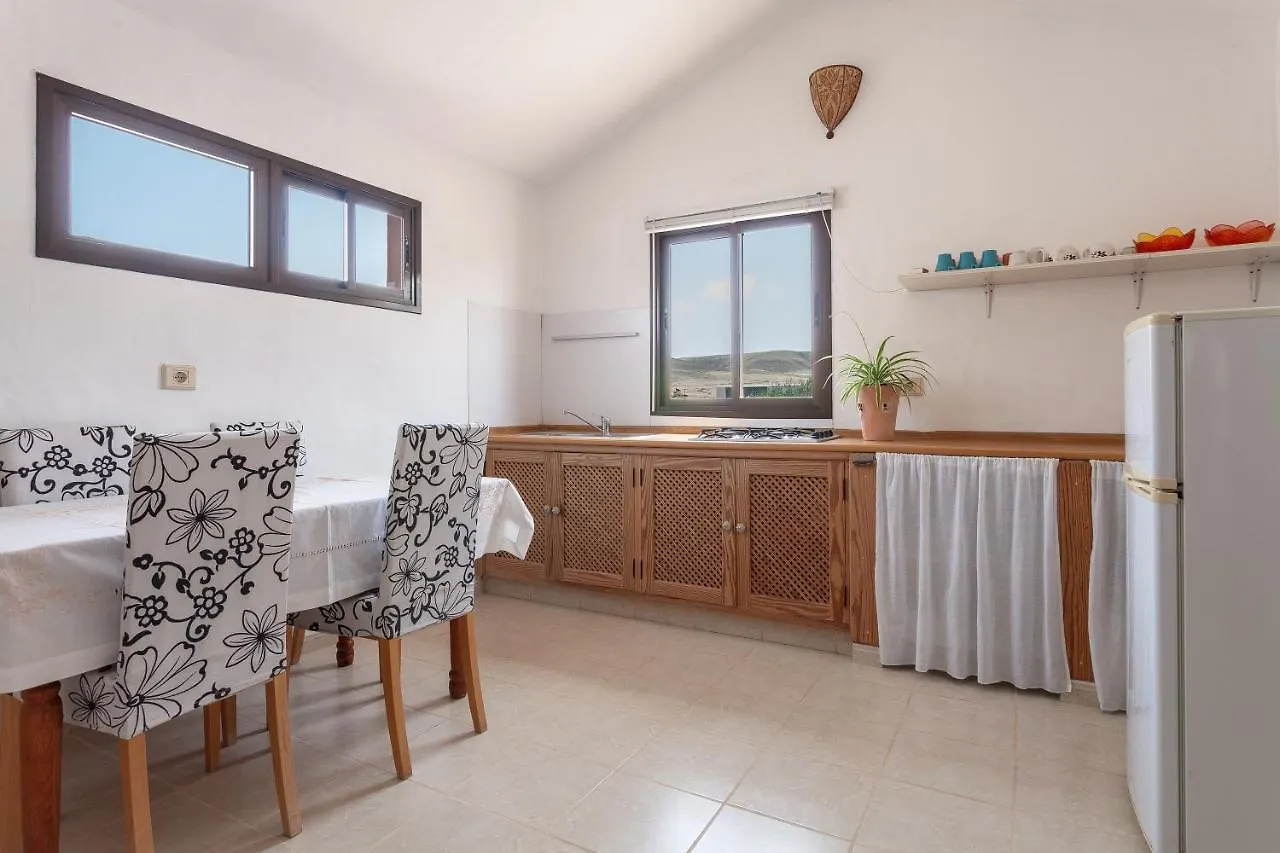Oasis En Cotillo Roque 0*,